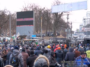 Фото Киева. Столкновения внизу улицы Грушевского. «Евромайдан» 20 января 2014 года, около 14:55.
