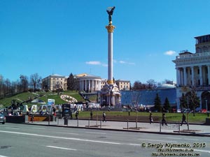 Фото Киева. Площадь Независимости (Майдан Незалежності). Вид с улицы Крещатик.
