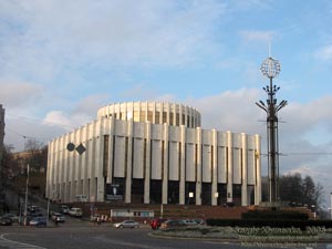 Фото Киева. Европейская площадь, Украинский дом.