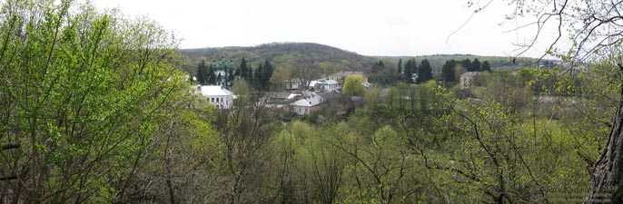 Фото Киева. Китаевская пустынь, вид на монастырь с Китай-горы (50°22'05"N, 30°32'36"E).
