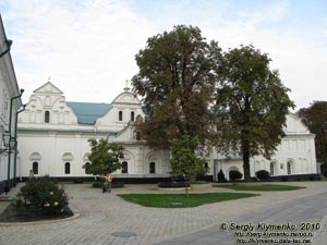 Фото Киева. Киево-Печерская Лавра. Типография, памятник архитектуры (1720 год).