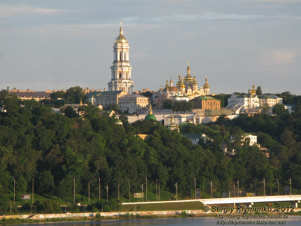 Фото Киева. Святая Успенская Киево-Печерская Лавра (вид с моста Патона)
