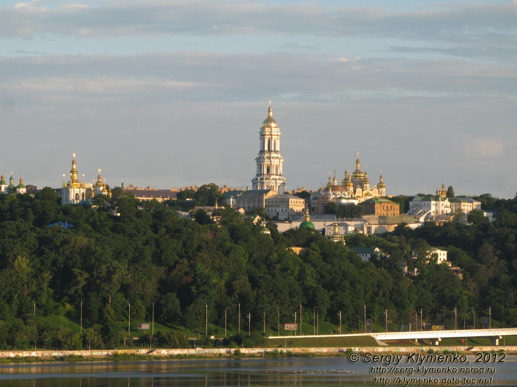 Фото Киева. Святая Успенская Киево-Печерская Лавра (вид с моста Патона)