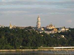 Фото Киева. Святая Успенская Киево-Печерская Лавра (вид с моста Патона)
