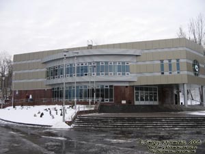 Фото Киева. Станция метро «Сырецкая», наземная часть.