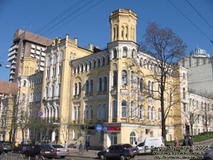 Фото Киева. Здание по адресу бульвар Тараса Шевченко 36/14.