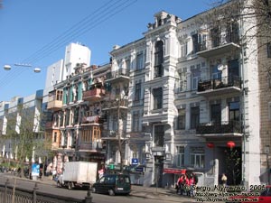 Фото Киева. Здание по адресу бульвар Тараса Шевченко 46.