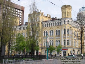 Фото Киева. Здание по адресу бульвар Тараса Шевченко 36/14.