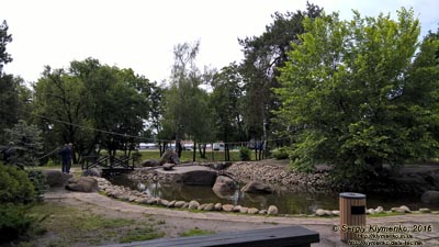 Фото Киева. В парке «Киото» (Деснянский район).