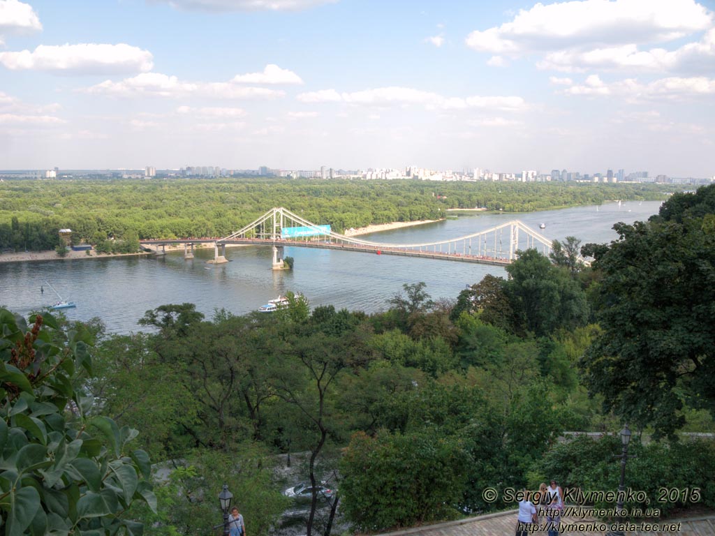 Фото Киева. Пешеходный Парковый мост через Днепр.