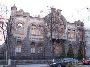 Фото Киева. «Дом плачущей вдовы» - особняк Аршавского (ул. Лютеранская, № 23).