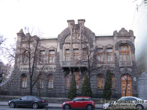 Фото Киева. «Дом плачущей вдовы» - особняк Аршавского (ул. Лютеранская, № 23).