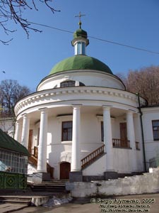 Фото Киева. Воскресенская церковь Флоровского (Фроловского) монастыря.