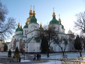 Фото Киева. Архитектурный ансамбль Софии Киевской. Софийский собор, памятник архитектуры XI века.