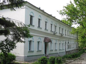 Фото Киева. Выдубицкий монастырь, братский корпус.