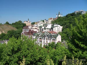 Фото Киева. Новая застройка урочища Гончары-Кожемяки - «Воздвиженка». Вид со стороны Пейзажной аллеи.