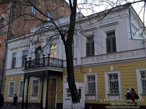 Фото Киева. Бывший особняк барона М. В. Штейнгеля (ул. Ярославов Вал № 3).