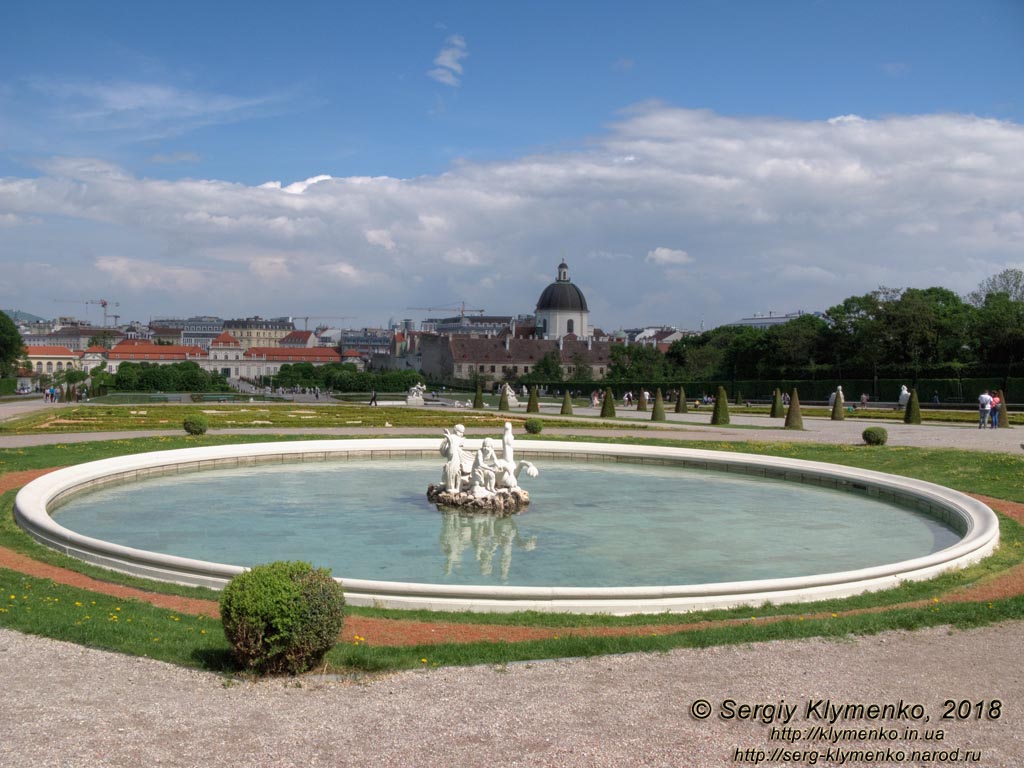 Вена (Vienna), Австрия (Austria). Фото. Дворцовый комплекс Бельведер (Schloss Belvedere). Фонтан в саду Бельведера (Brunnen im Belvedere-Garten).