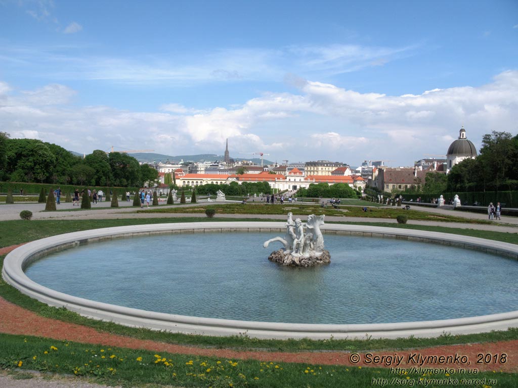 Вена (Vienna), Австрия (Austria). Фото. Дворцовый комплекс Бельведер (Schloss Belvedere). Фонтан в саду Бельведера (Brunnen im Belvedere-Garten).