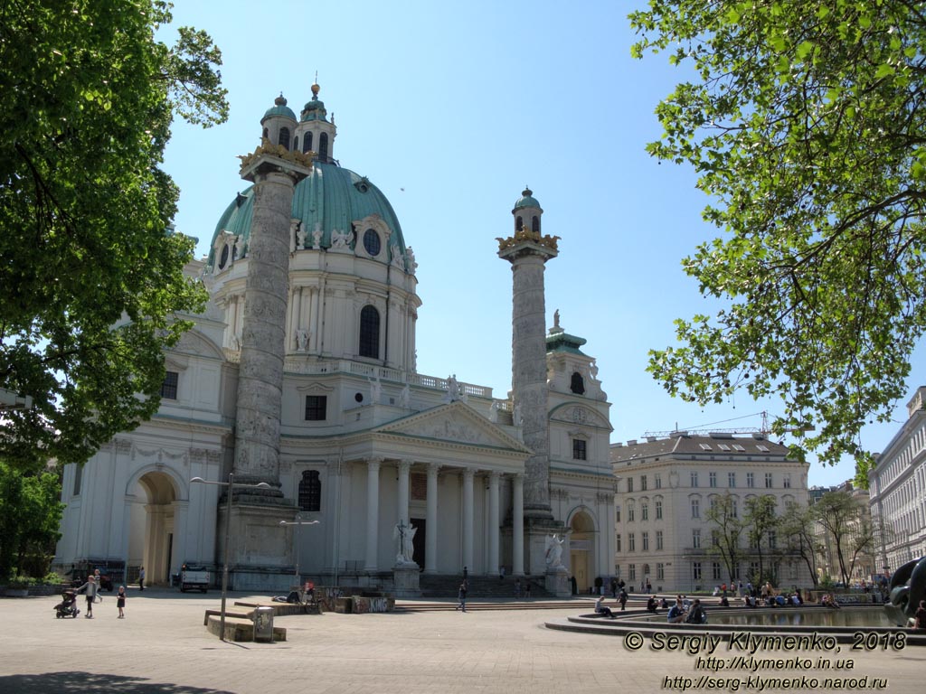 Вена (Vienna), Австрия (Austria). Фото. Карлскирхе (Wiener Karlskirche, Karlsplatz 10) - один из выдающихся примеров стиля венского барокко.