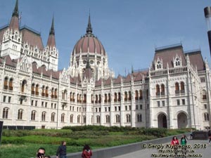 Будапешт (Budapest), Венгрия (Magyarország). Фото. Здание парламента Венгерии (Országház).