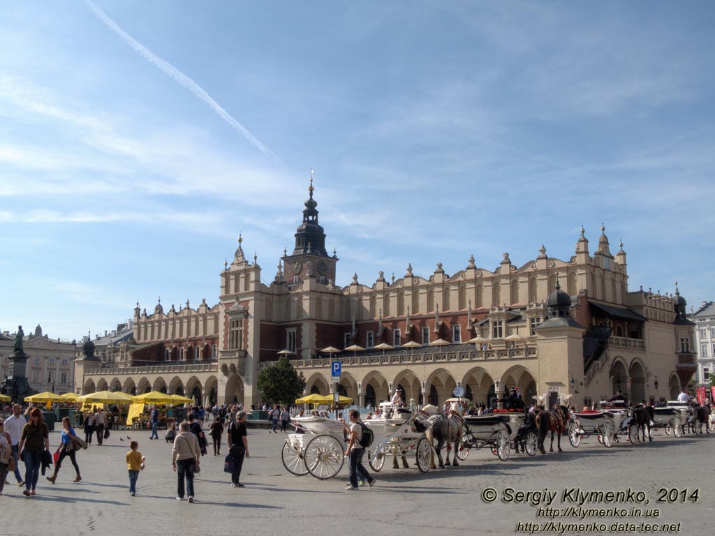 Фото Кракова. Старый Город. Площадь Главный Рынок и Сукенницы (Суконные ряды).