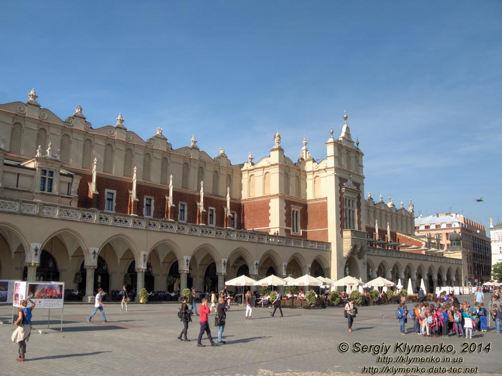 Фото Кракова. Старый Город. Площадь Главный Рынок и Сукенницы (Суконные ряды).