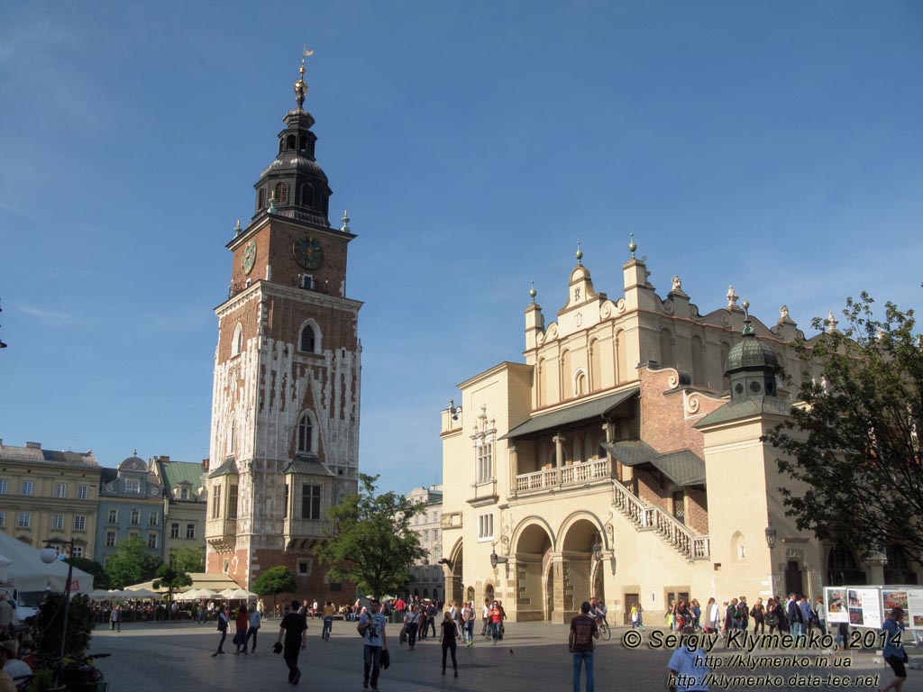 Фото Кракова. Старый Город. Площадь Главный Рынок (Rynek Główny). Башня бывшей ратуши (Wieża ratuszowa w Krakowie).