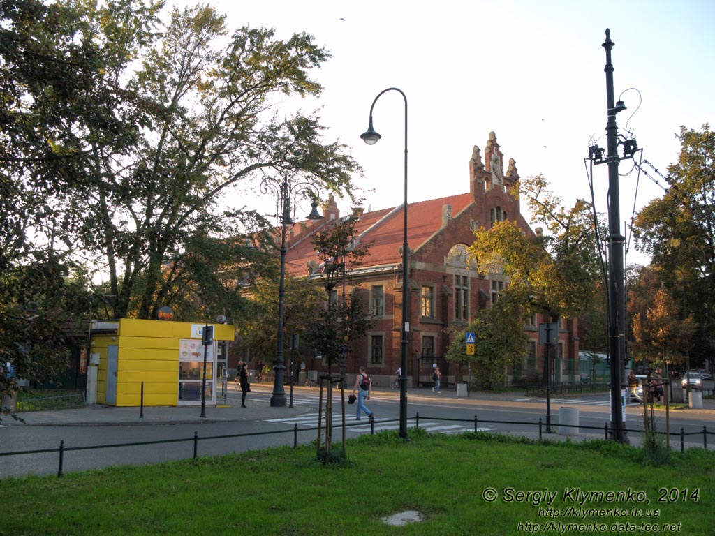 Фото Кракова. Здание общества «Сокол» (ул. Пилсудского, 27).