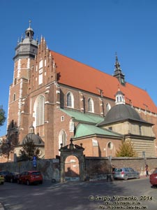 Фото Кракова. Казимеж (Kazimierz). Костёл Тела Господнего (Kościół Bożego Ciała).