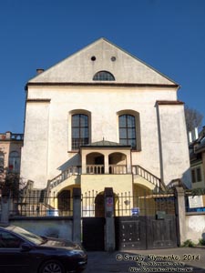 Фото Кракова. Казимеж (Kazimierz). Cинагога Исаака (ul. Kupa, 16).