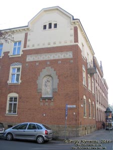 Фото Кракова. Площадь Владислава Сикорского, 14.