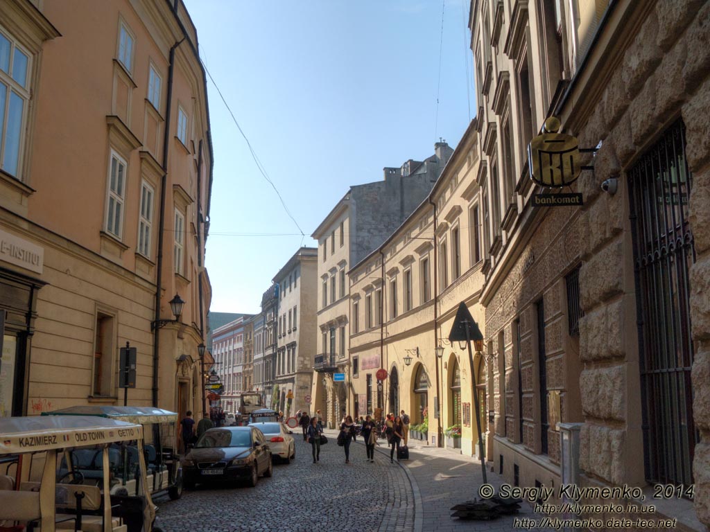 Фото Кракова. Старый Город. Улица Bracka (Братская). Вид со стороны площади Главный Рынок.