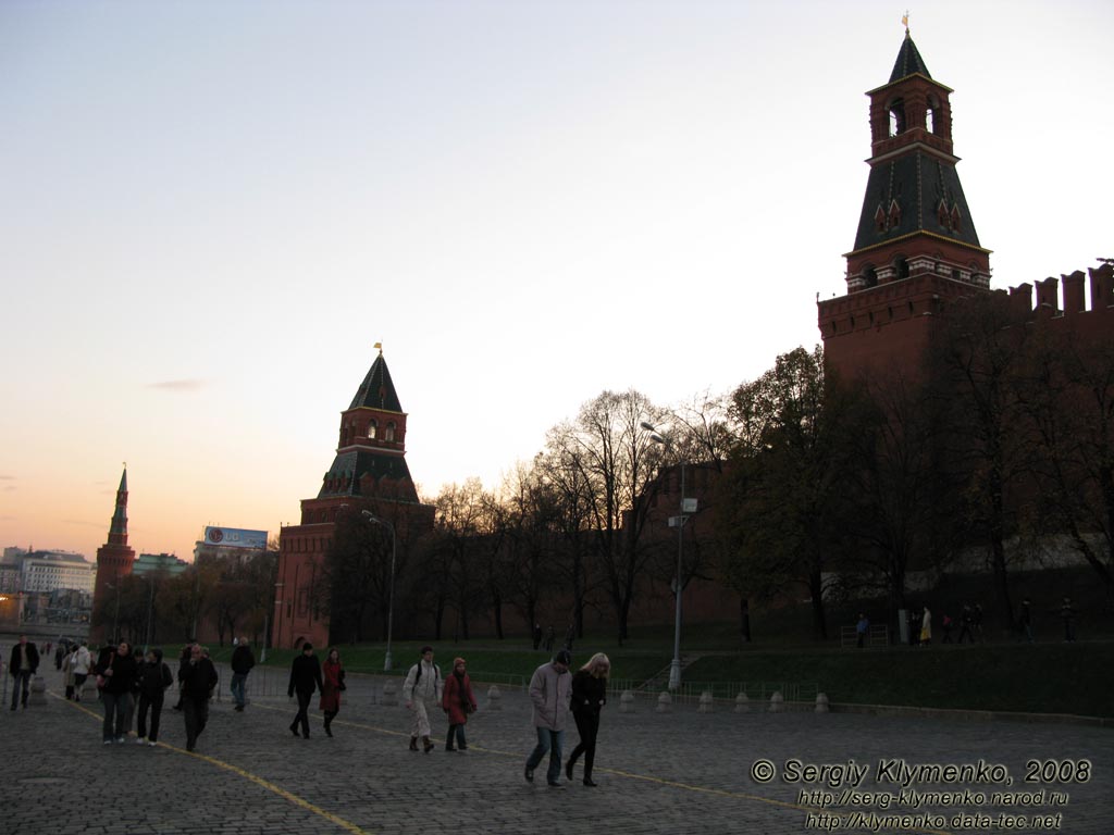 Россия, Москва. Фото. Вокруг Московского Кремля. Васильевский спуск.