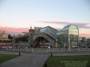 Фото Москвы. Мост Богдана Хмельницкого и Краснолужский мост. Вид с площади Европы.