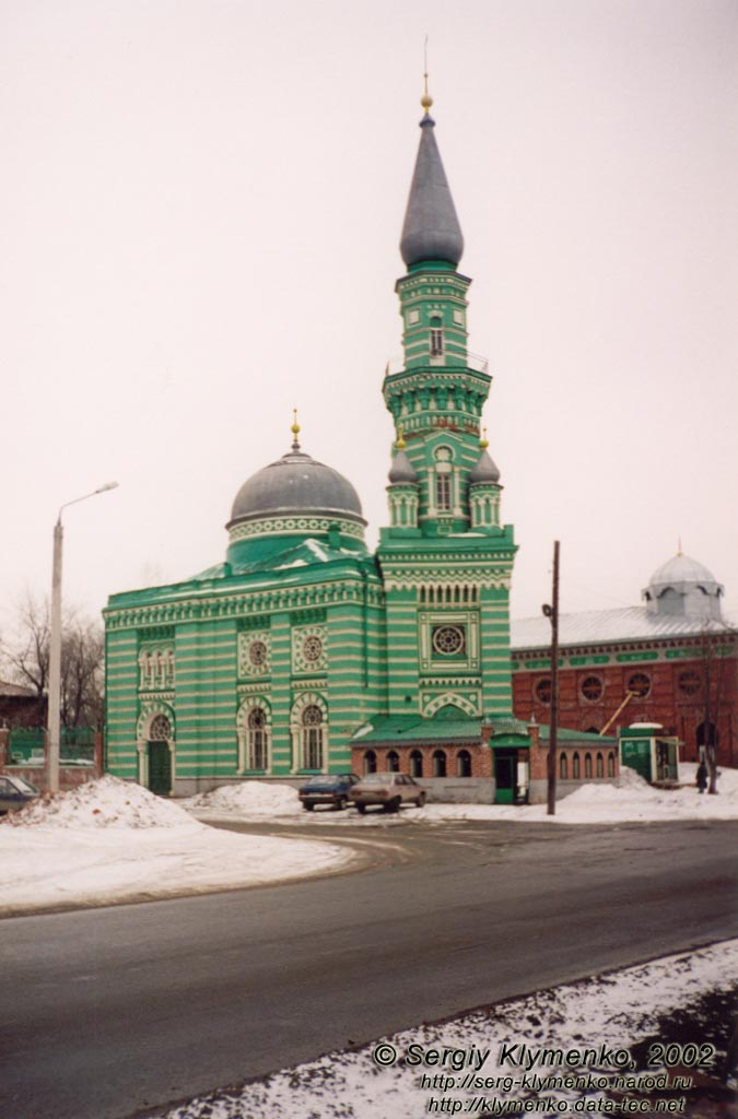 Пермь. Еще один "луч света" (на улице Орджоникидзе)