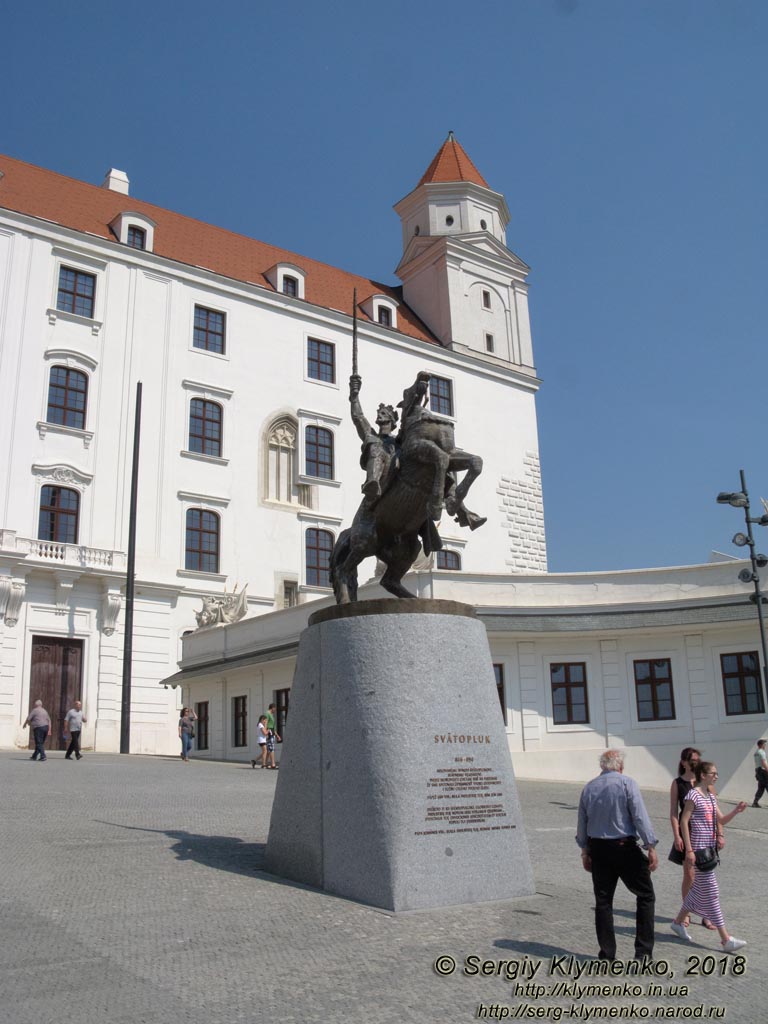 Фото Братиславы (Словакия). Братиславский град (Bratislavský hrad).