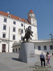 Фото Братиславы (Словакия). Братиславский град (Bratislavský hrad).