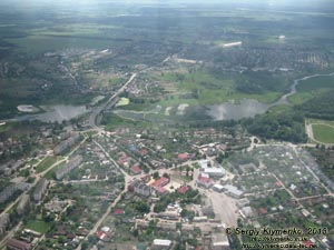 Фото с борта самолёта. В небе над пгт. Макаров (Киевская область).