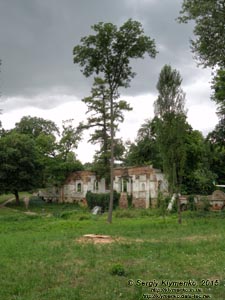 Белая Церковь, Александрийский парк. Фото. Вид с острова «Мечты» на ансамбль «Руины».