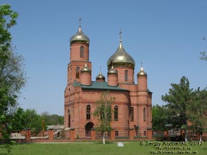 Херсонская область. Аскания-Нова. Фото. Новопостроенный храм «Спорительницы хлебов» Свято-Дмитриевской общины.