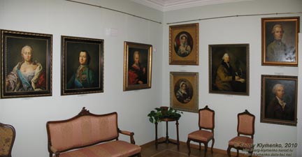 Батурин. Фото. Дворец Кирилла Разумовского. Интерьер.