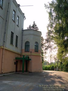 Винницкая область. Посёлок Браилов. Фото. Бывший дворец семьи фон Мекк, построенный в XIX веке. Фрагмент.