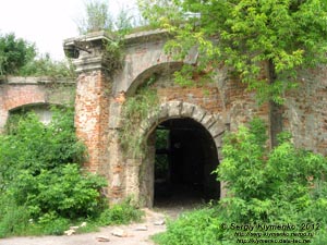 Броды. Фото. Крепость (Бродовский замок). Северные ворота.