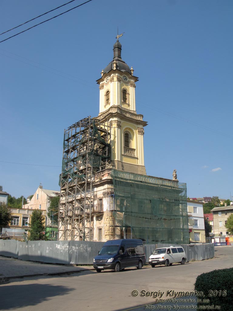 Подолье, Тернопольская область. Бучач. Фото. Ратуша, 1750-1751 гг.
