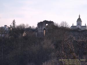 Подолье, Тернопольская область. Бучач. Фото. Вид на замок XIV века.