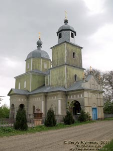 Черновицкая область, Черновицкий район. Село Белая Криница. Фото. Церковь Святых Космы и Дамиана (Космодемьянская церковь) XVIII-XIX веков (47°58'33"N, 25°53'04"E).
