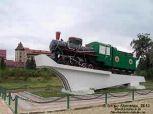 Ивано-Франковская область, посёлок городского типа Выгода. Фото. Паровоз-памятник Пт4-274 выпуска 1948 года (48°56'04"N, 23°54'39"E).