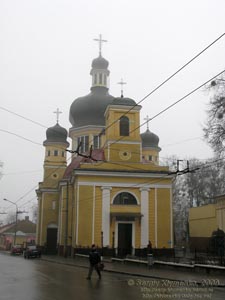 Черновцы. Церковь Успения Пресвятой Богородицы (ул. Руська, 28).