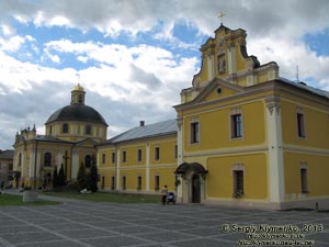 Львовская область, Червоноград. Фото. Святоюрский монастырь отцов Василиян с церковью Святого Юра (1771-1776 годы).